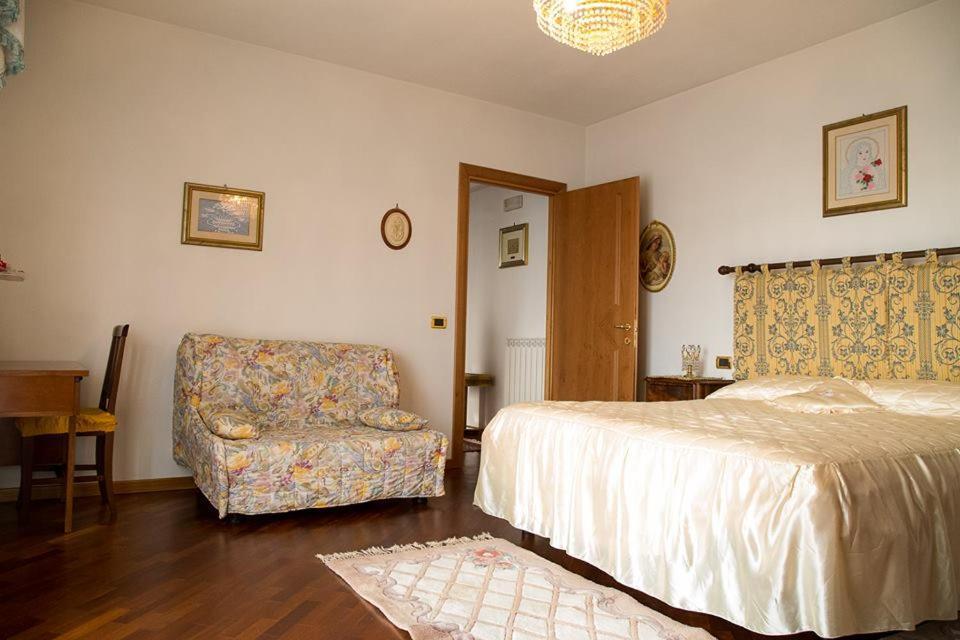 B&B Nuovo Paradiso Pescia Exterior photo